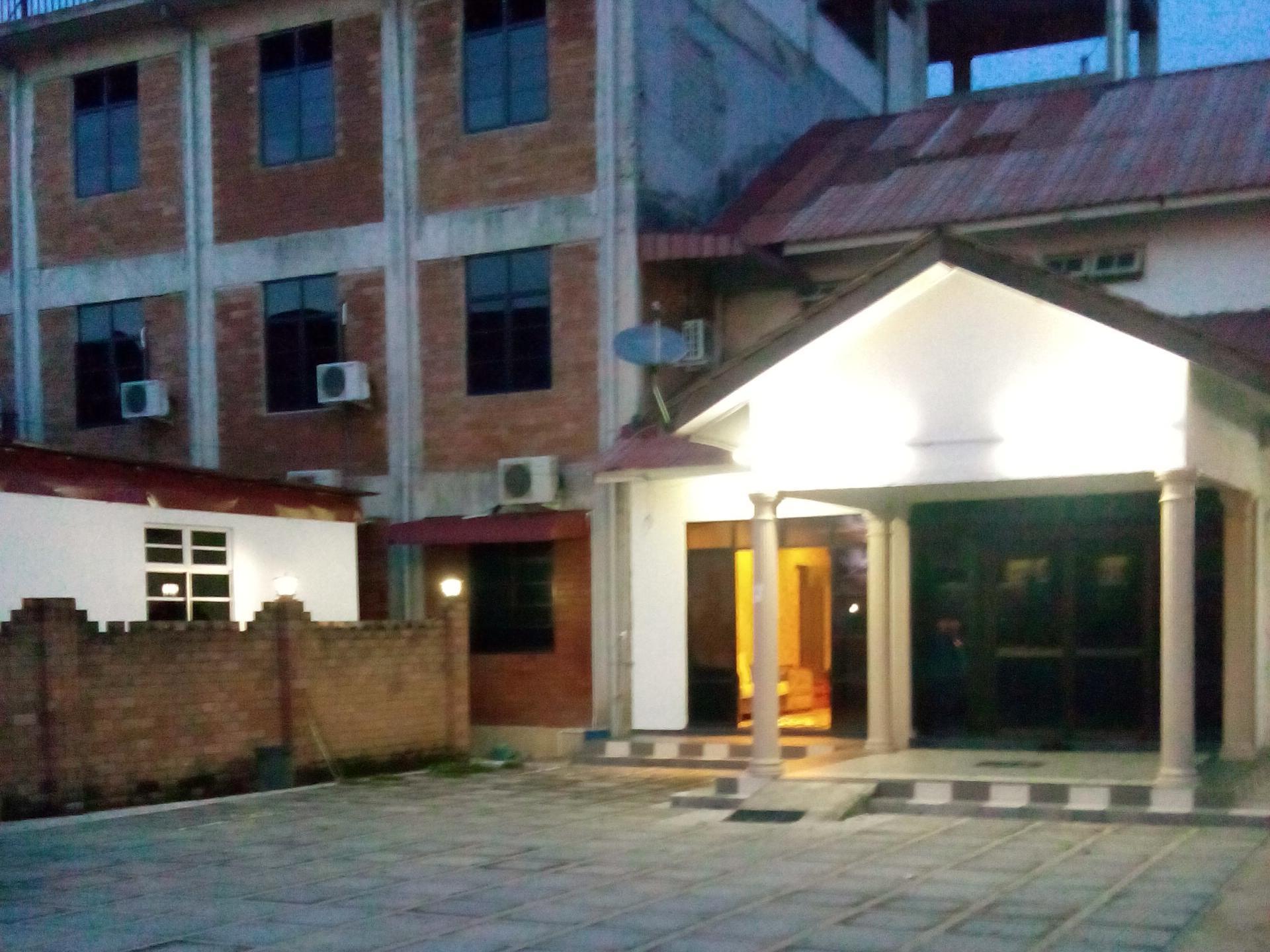 Al Inshirah Inn Kota Bharu Ngoại thất bức ảnh
